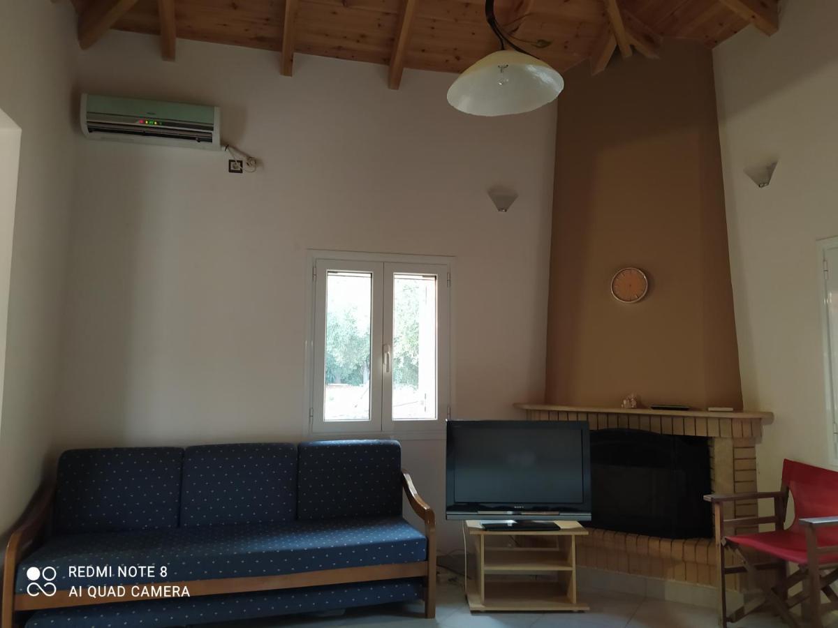 Ozena Countryside Apartment Vromonérion المظهر الخارجي الصورة
