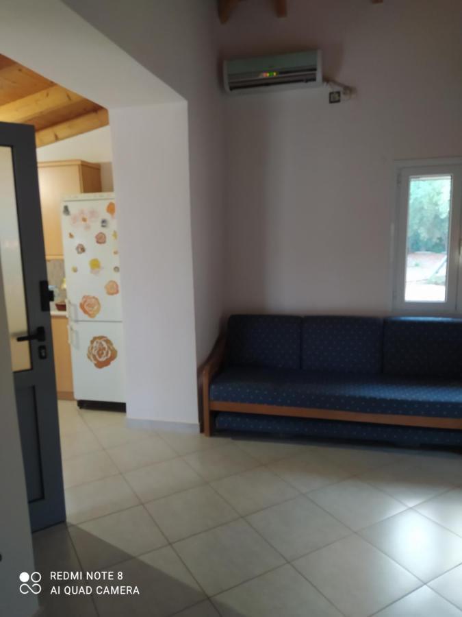 Ozena Countryside Apartment Vromonérion المظهر الخارجي الصورة