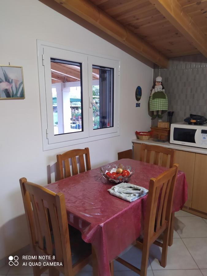 Ozena Countryside Apartment Vromonérion المظهر الخارجي الصورة